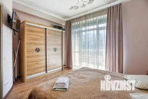 1-к квартира, посуточно, 64м2, 2/4 этаж