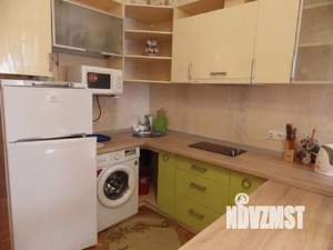 Студия квартира, посуточно, 26м2, 1/3 этаж