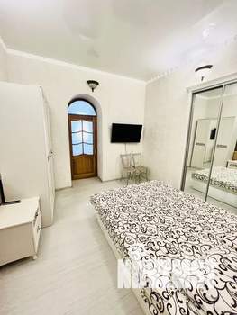 2-к квартира, посуточно, 40м2, 3/3 этаж