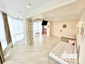 3-к квартира, на длительный срок, 105м2, 2/15 этаж