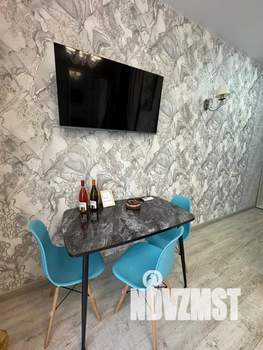 Студия квартира, посуточно, 38м2, 3/6 этаж