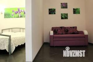 2-к квартира, посуточно, 35м2, 1/2 этаж