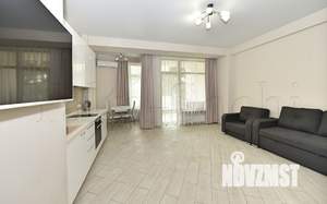 1-к квартира, посуточно, 47м2, 3/18 этаж