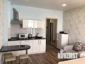 Студия квартира, посуточно, 35м2, 3/10 этаж