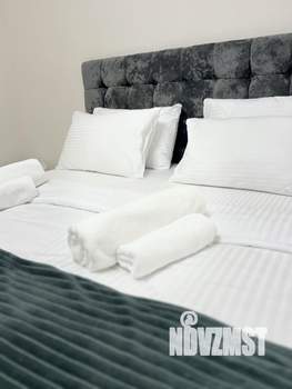 1-к квартира, посуточно, 42м2, 1/1 этаж