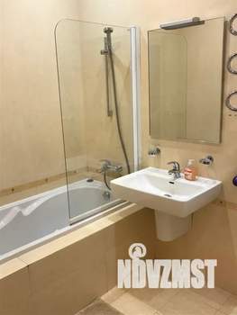 Студия квартира, посуточно, 65м2, 2/19 этаж