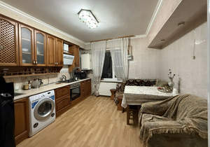 3-к квартира, на длительный срок, 90м2, 1/9 этаж