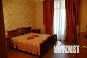 3-к квартира, посуточно, 110м2, 3/3 этаж