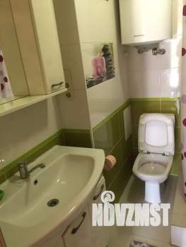 1-к квартира, посуточно, 42м2, 4/5 этаж