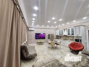 Студия квартира, посуточно, 65м2, 8/13 этаж