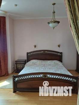 1-к квартира, посуточно, 62м2, 4/10 этаж