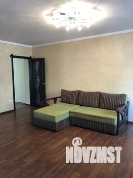 2-к квартира, посуточно, 40м2, 2/4 этаж