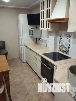 1-к квартира, посуточно, 45м2, 1/2 этаж