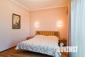 1-к квартира, посуточно, 60м2, 2/4 этаж