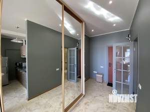 Студия квартира, посуточно, 40м2, 8/12 этаж