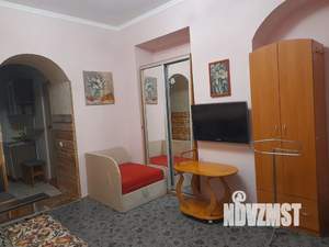 1-к квартира, посуточно, 23м2, 1/2 этаж