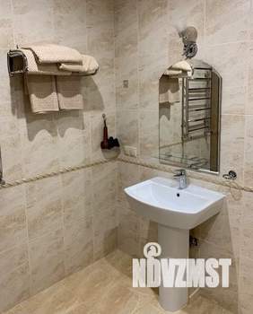 2-к квартира, посуточно, 55м2, 1/4 этаж