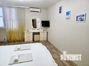 3-к квартира, посуточно, 75м2, 2/2 этаж