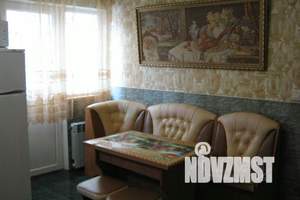 2-к квартира, посуточно, 55м2, 2/2 этаж