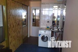 2-к квартира, посуточно, 40м2, 1/2 этаж
