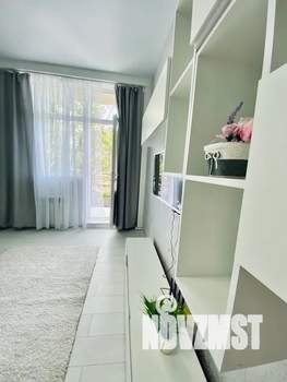 Студия квартира, посуточно, 35м2, 2/2 этаж