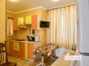 1-к квартира, посуточно, 60м2, 3/3 этаж