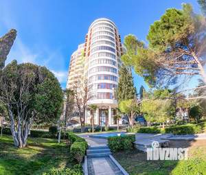 Студия квартира, посуточно, 27м2, 1/20 этаж