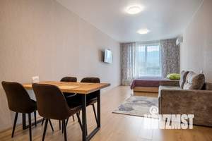 1-к квартира, посуточно, 40м2, 7/18 этаж