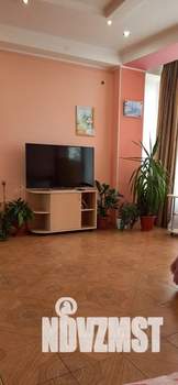1-к квартира, посуточно, 39м2, 1/2 этаж