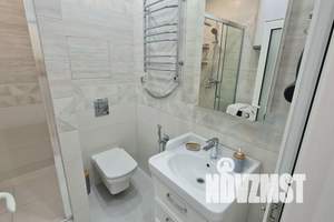 2-к квартира, посуточно, 47м2, 15/20 этаж