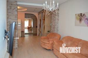 2-к квартира, посуточно, 66м2, 1/1 этаж
