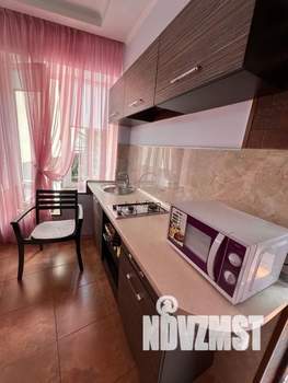 1-к квартира, посуточно, 25м2, 1/2 этаж