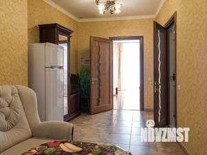 1-к квартира, посуточно, 60м2, 3/3 этаж