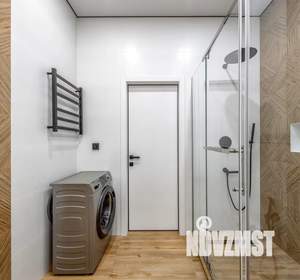 Студия квартира, посуточно, 42м2, 3/10 этаж