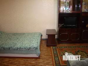 2-к квартира, посуточно, 35м2, 1/3 этаж