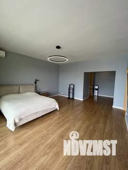 1-к квартира, посуточно, 73м2, 3/12 этаж