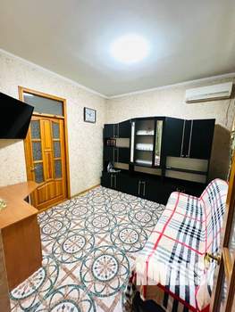 3-к квартира, посуточно, 58м2, 1/2 этаж