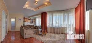 3-к квартира, посуточно, 75м2, 1/1 этаж