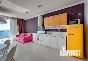 1-к квартира, посуточно, 59м2, 4/6 этаж