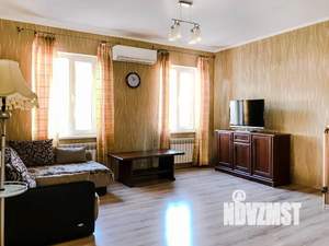 3-к квартира, посуточно, 110м2, 3/3 этаж