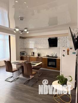 1-к квартира, посуточно, 80м2, 2/4 этаж