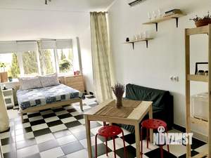 Студия квартира, посуточно, 37м2, 4/4 этаж