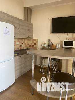Студия квартира, посуточно, 45м2, 6/6 этаж