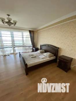 1-к квартира, посуточно, 60м2, 4/6 этаж
