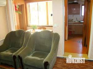 2-к квартира, посуточно, 35м2, 1/3 этаж