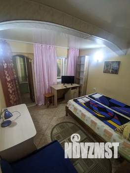 2-к квартира, посуточно, 35м2, 1/2 этаж