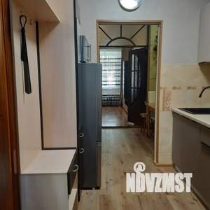 2-к квартира, посуточно, 40м2, 1/2 этаж