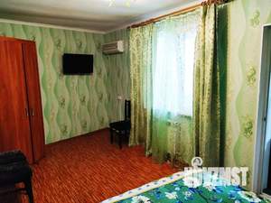 3-к квартира, посуточно, 60м2, 1/2 этаж