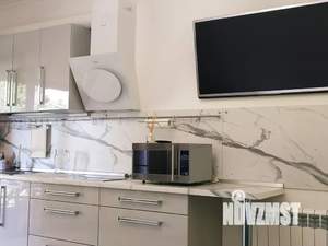 Студия квартира, посуточно, 33м2, 3/3 этаж