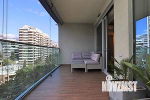 Студия квартира, посуточно, 51м2, 10/18 этаж